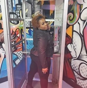 Meet your Posher, Lakesha